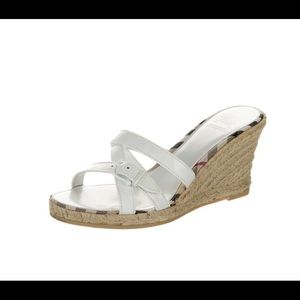 Burberry White Wedge Sandals Size 9 (EU size 40)